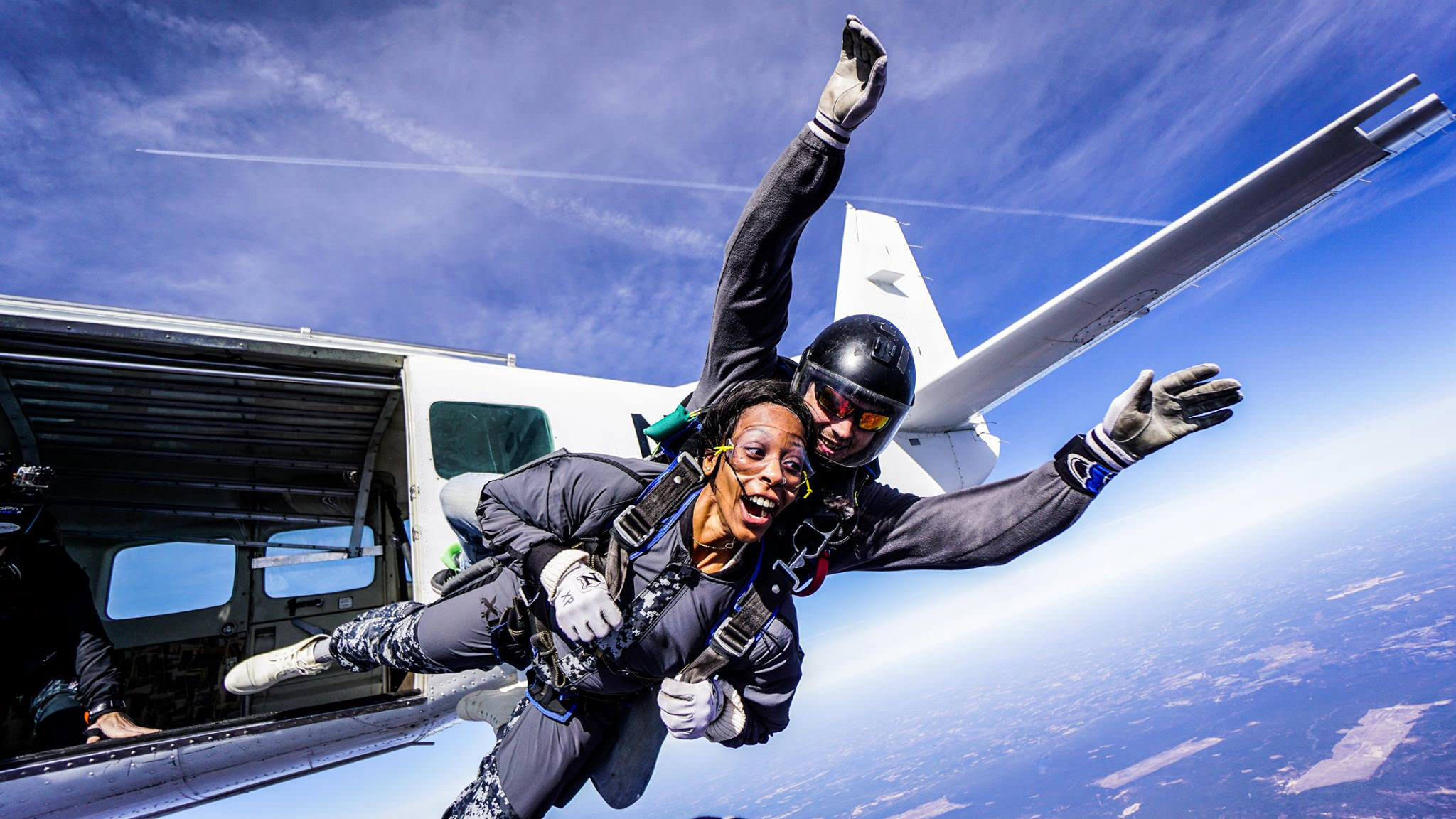 Skydiving for Couples at Skydive Paraclete XP in Raeford, NC