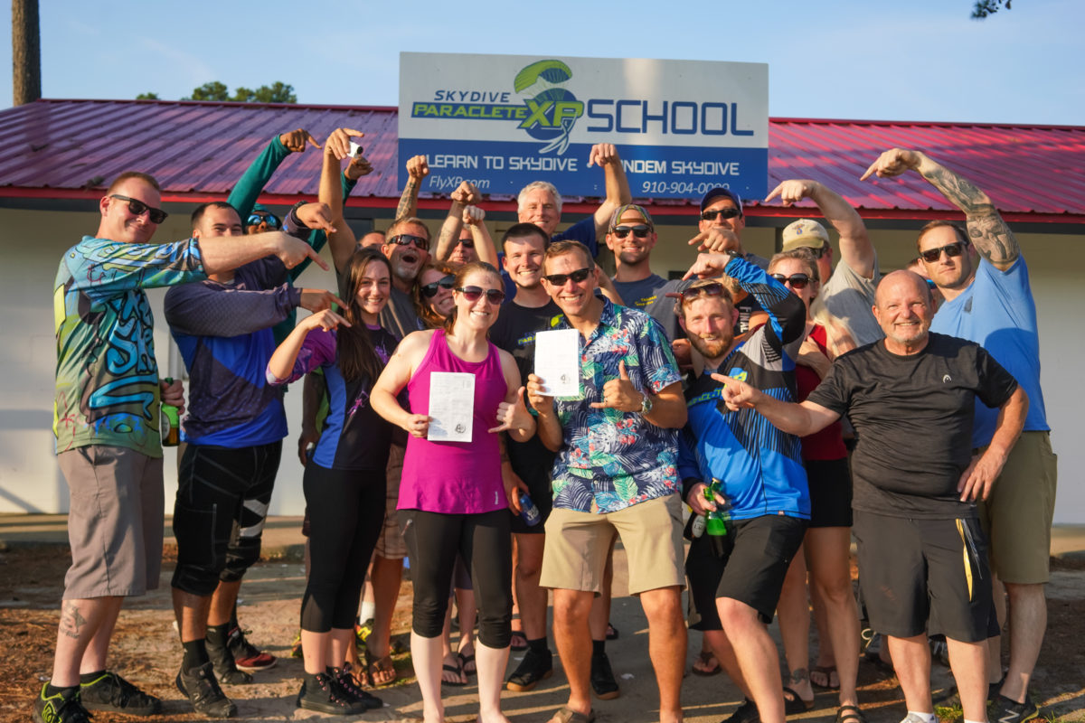 students at skydiving school getting their a - license